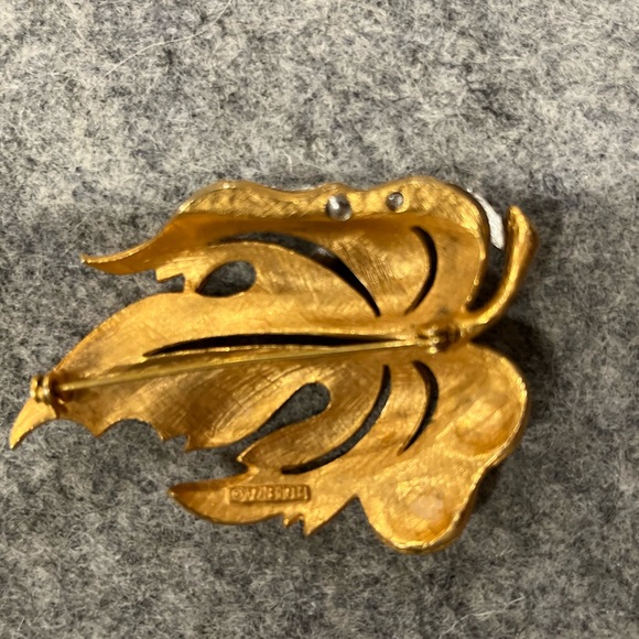 Rare Find Designer Florenta Vintage Leaf Brooch - Picture 4 of 8